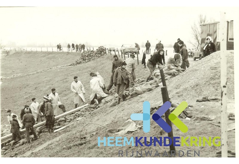 hand in hand kameraden in Pannerden 1970 Coll.HKR F0000018